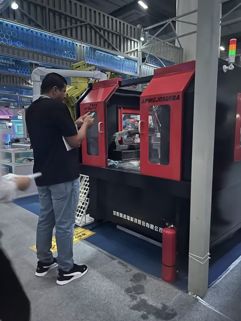 WATER JET CUTTER IN CANTON FAIR