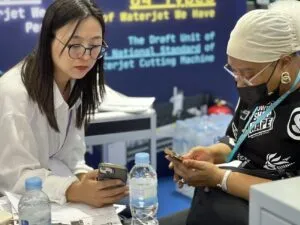 (فاسرسترالشنايدن في ألمانيا).